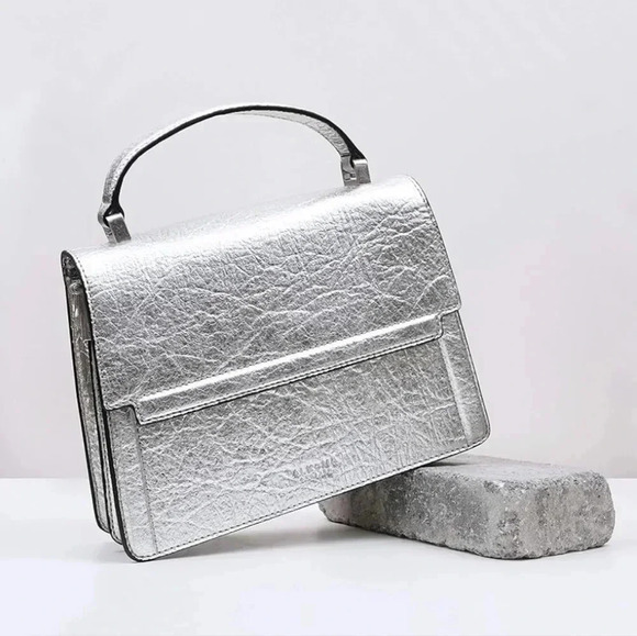 Alkeme Atelier Fire Flap Crossbody Handbag Silver Pineapple Leather Bag. - Picture 1 of 16